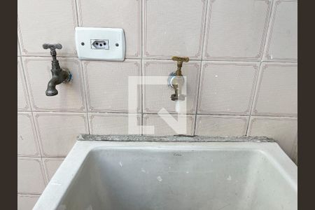 Casa à venda com 90m², 4 quartos e 1 vagaÁrea de Serviço