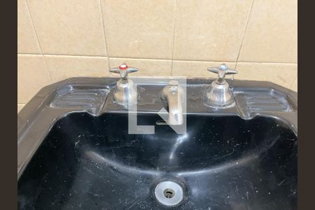 Casa à venda com 90m², 4 quartos e 1 vagaO