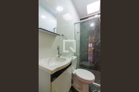 Banheiro de apartamento para alugar com 1 quarto, 60m² em Centro, Osasco