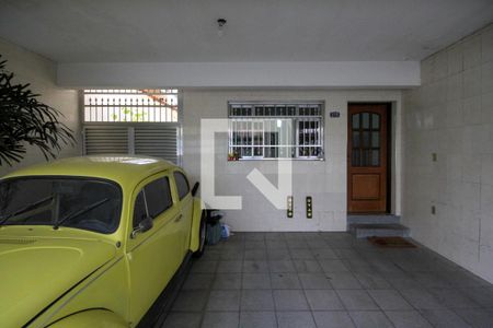 Casa para alugar com 107m², 2 quartos e 2 vagas Casa para alugar com 107m², 2 quartos e 2 vagasGaragem