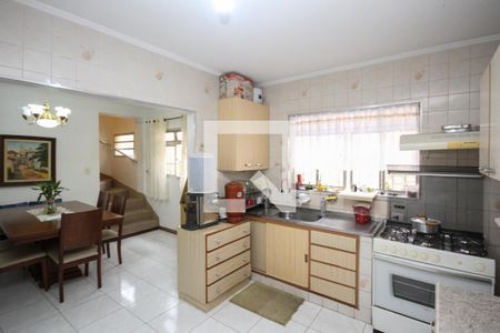 Casa para alugar com 107m², 2 quartos e 2 vagas Casa para alugar com 107m², 2 quartos e 2 vagasCozinha