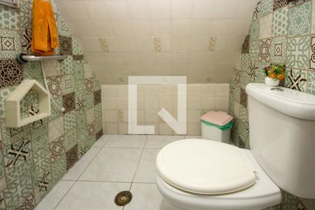 Casa para alugar com 107m², 2 quartos e 2 vagas Casa para alugar com 107m², 2 quartos e 2 vagasBanheiro