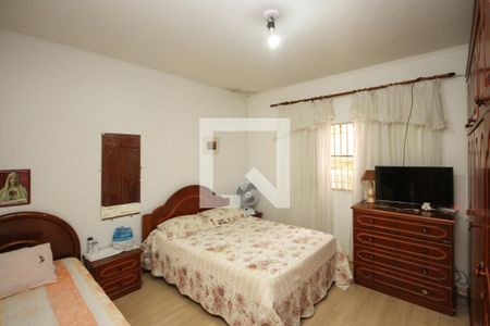 Casa para alugar com 107m², 2 quartos e 2 vagas Casa para alugar com 107m², 2 quartos e 2 vagasQuarto