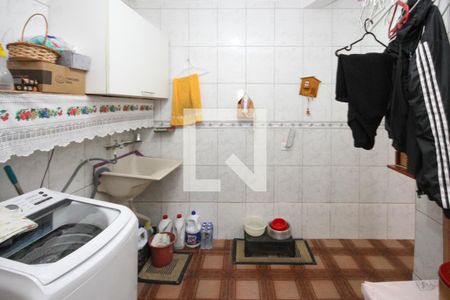 Casa para alugar com 107m², 2 quartos e 2 vagas Casa para alugar com 107m², 2 quartos e 2 vagasÁrea de Serviço