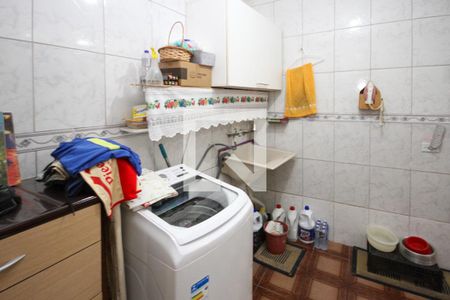 Casa para alugar com 107m², 2 quartos e 2 vagas Casa para alugar com 107m², 2 quartos e 2 vagasÁrea de Serviço
