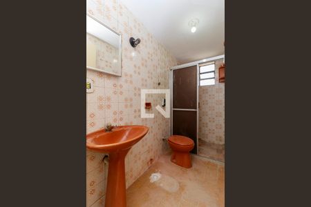 Casa para alugar com 70m², 2 quartos e 1 vaga Casa para alugar com 70m², 2 quartos e 1 vagaBanheiro