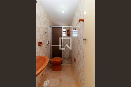 Casa para alugar com 70m², 2 quartos e 1 vaga Casa para alugar com 70m², 2 quartos e 1 vagaBanheiro
