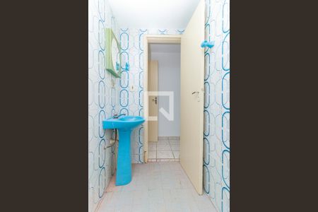 Casa para alugar com 70m², 2 quartos e 1 vaga Casa para alugar com 70m², 2 quartos e 1 vagaBanheiro