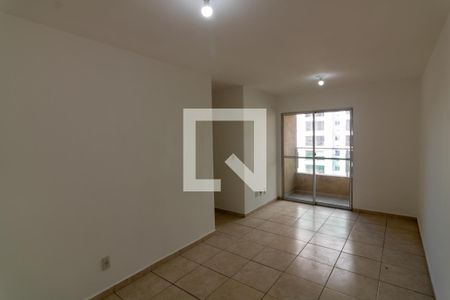 Sala de apartamento à venda com 3 quartos, 67m² em Vila Suzana, São Paulo