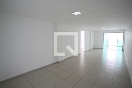 Sala de apartamento à venda com 3 quartos, 112m² em Taquara, Rio de Janeiro