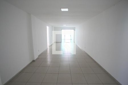 Sala de apartamento à venda com 3 quartos, 120m² em Taquara, Rio de Janeiro