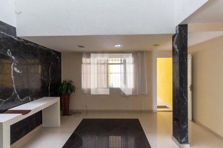 Casa à venda com 166m², 4 quartos e 1 vagaSala 2