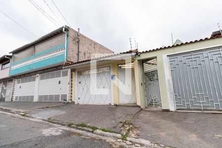 Casa à venda com 166m², 4 quartos e 1 vagaFachada