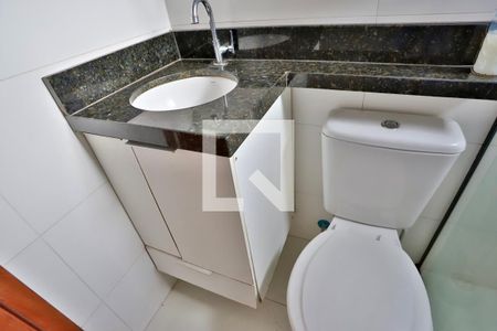 Apartamento para alugar com 46m², 2 quartos e 1 vaga Apartamento para alugar com 46m², 2 quartos e 1 vagaBanheiro