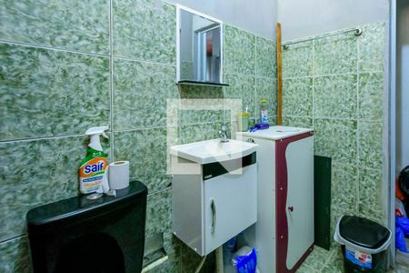 Casa à venda com 450m², 4 quartos e 8 vagasBanheiro 2