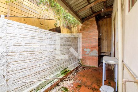 Casa à venda com 450m², 4 quartos e 8 vagasChurrasqueira