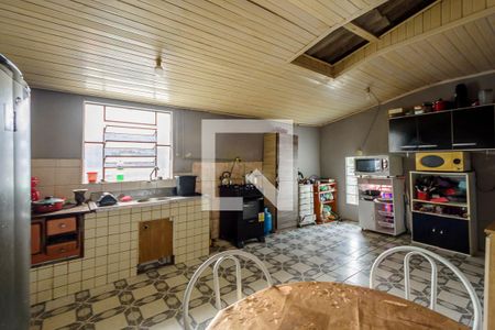 Casa à venda com 450m², 4 quartos e 8 vagasCozinha