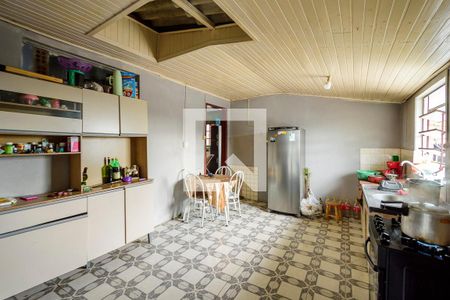 Casa à venda com 450m², 4 quartos e 8 vagasCozinha