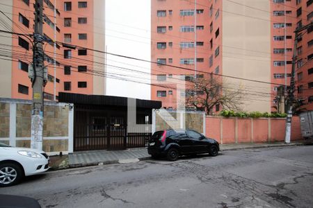 Apartamento à venda com 60m², 3 quartos e 1 vagaFachada e portaria