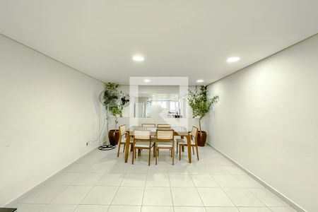 Apartamento para alugar com 30m², 1 quarto e 1 vagaÁrea comum - Salão de festas