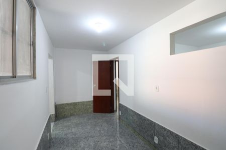 Quarto 2 de casa para alugar com 2 quartos, 60m² em Vila Iara, São Gonçalo