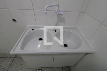 Apartamento para alugar com 37m², 1 quarto e sem vagaPia do banheiro