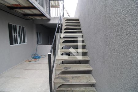 Apartamento para alugar com 37m², 1 quarto e sem vagaEscada