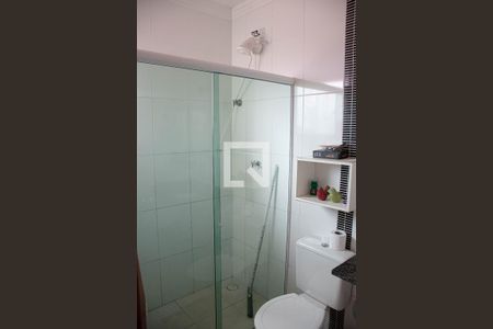 Casa à venda com 110m², 3 quartos e 2 vagas Casa à venda com 110m², 3 quartos e 2 vagas banheiro 2