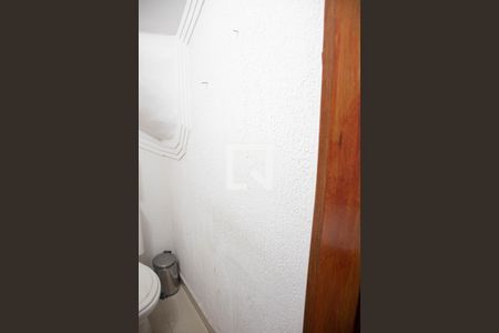 Casa à venda com 110m², 3 quartos e 2 vagas Casa à venda com 110m², 3 quartos e 2 vagasBanheiro 1