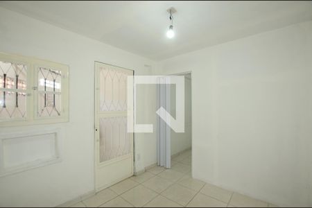 Sala de apartamento para alugar com 1 quarto, 28m² em Vicente de Carvalho, Rio de Janeiro