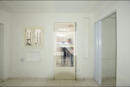 Sala de apartamento para alugar com 1 quarto, 28m² em Vicente de Carvalho, Rio de Janeiro