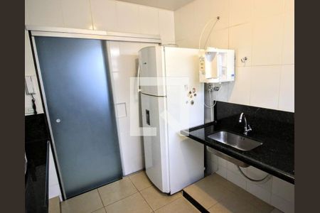 Apartamento à venda com 115m², 3 quartos e 2 vagasCozinha 