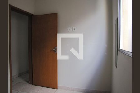 Casa para alugar com 110m², 3 quartos e 2 vagasQuarto 2