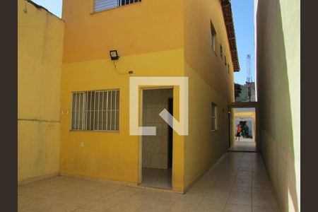 Casa para alugar com 110m², 3 quartos e 2 vagasQuintal