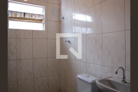 Banheiro da Suíte de casa para alugar com 3 quartos, 110m² em Jardim Nordeste, São Paulo