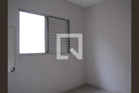 Casa para alugar com 110m², 3 quartos e 2 vagasQuarto 2