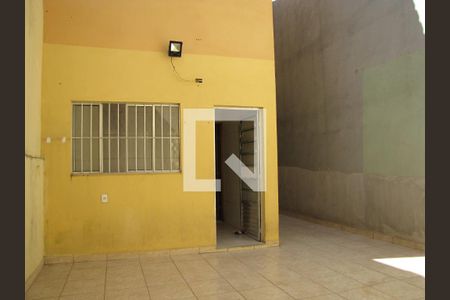 Casa para alugar com 110m², 3 quartos e 2 vagasQuintal