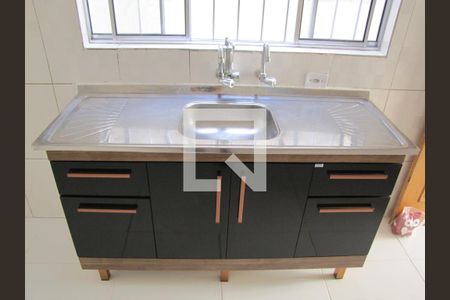 Casa para alugar com 110m², 3 quartos e 2 vagasCozinha