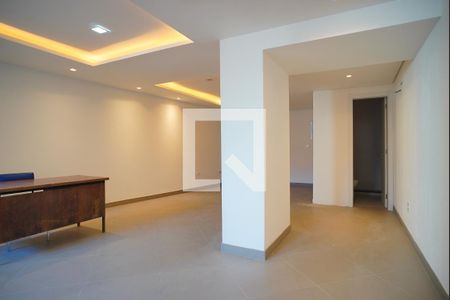 Apartamento à venda com 170m², 3 quartos e 4 vagasÁrea comum - Salão de festas