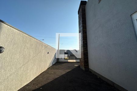 Casa à venda com 141m², 2 quartos e 2 vagasÁrea Externa