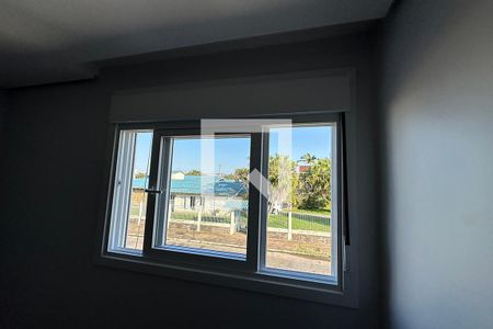 Casa à venda com 141m², 2 quartos e 2 vagasQuarto Suíte 2 - Janela