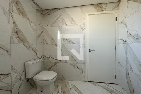 Casa à venda com 141m², 2 quartos e 2 vagasBanheiro da Suíte