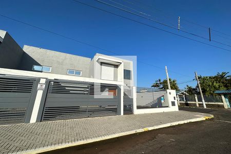 Casa à venda com 141m², 2 quartos e 2 vagasFachada