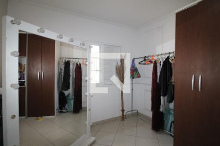 Casa à venda com 125m², 2 quartos e 2 vagasQuarto Suíte 1
