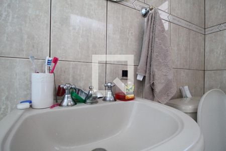 Casa à venda com 125m², 2 quartos e 2 vagasBanheiro da Suíte 2