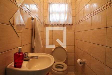 Casa à venda com 125m², 2 quartos e 2 vagasLavabo