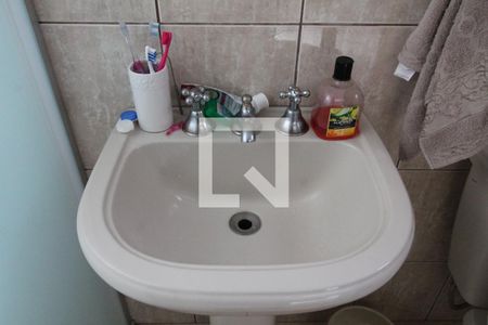 Casa à venda com 125m², 2 quartos e 2 vagasBanheiro da Suíte 2