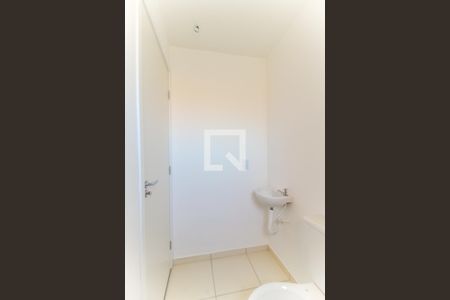 Banheiro de apartamento à venda com 1 quarto, 36m² em Vila Granada, São Paulo