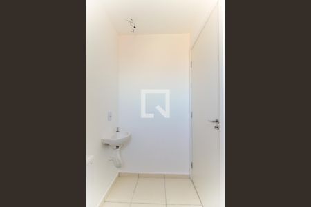 Banheiro de apartamento à venda com 1 quarto, 36m² em Vila Granada, São Paulo