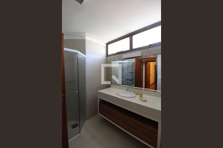 Apartamento à venda com 348m², 3 quartos e 3 vagasBanheiro